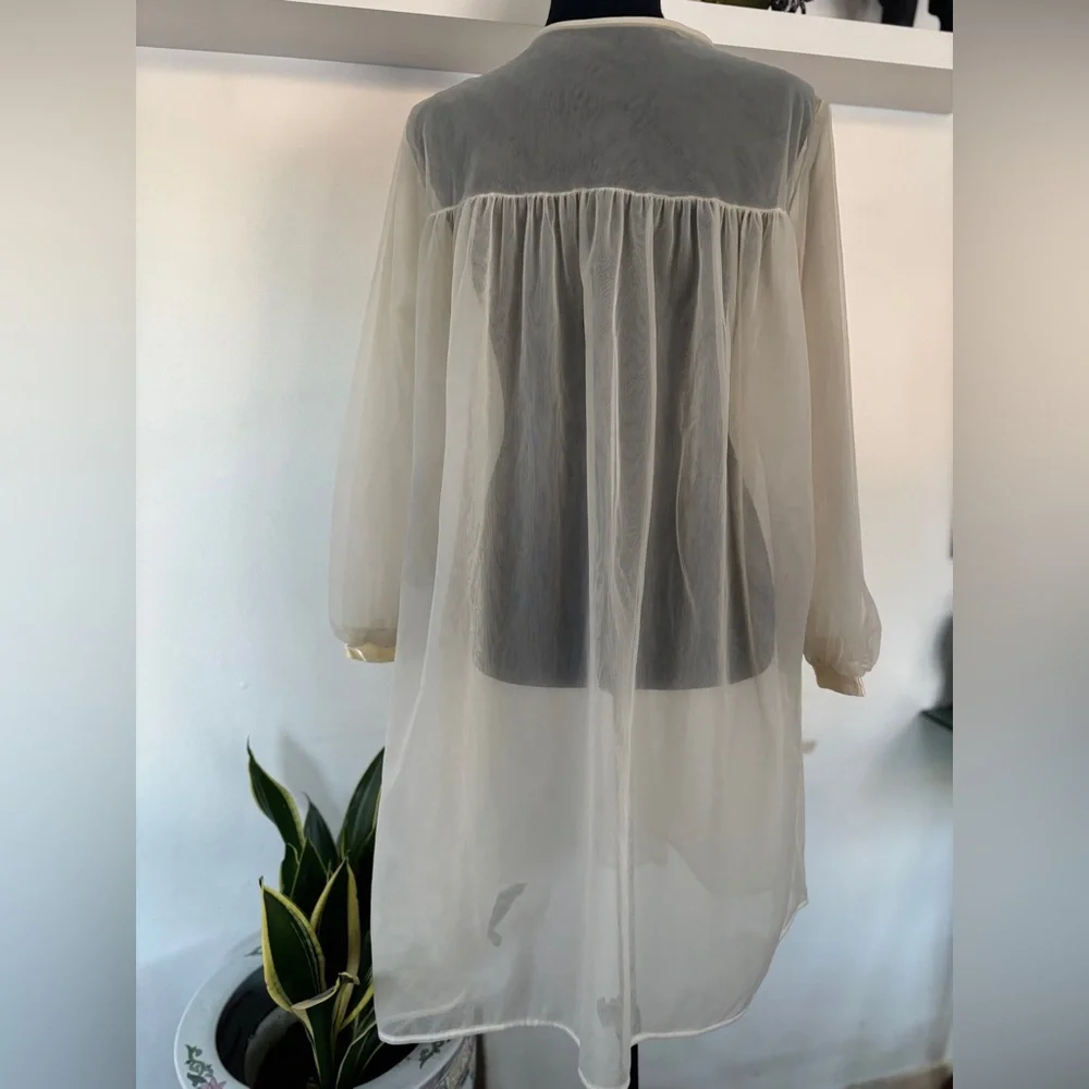 Vintage Gilead Peignoir embroidered coquette Satin Sheer Boudoir Robe Size Large - Picture 2 of 6